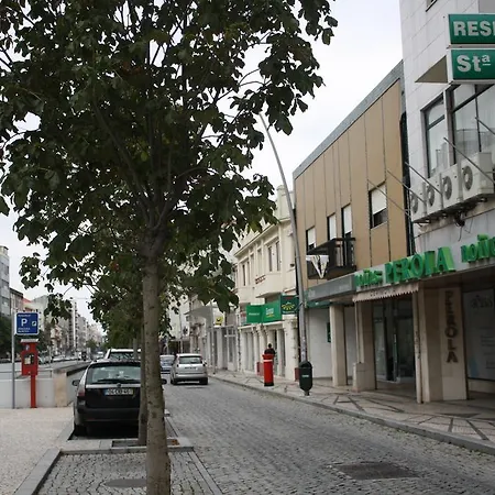 Residencial Stª Joana Авейру