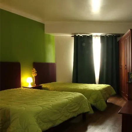 Residencial Stª Joana Авейру