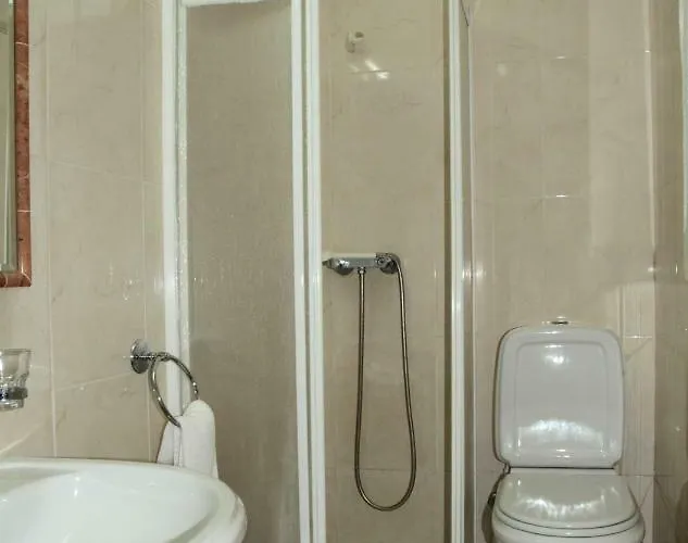 Konukevi Residencial Stª Joana 3*